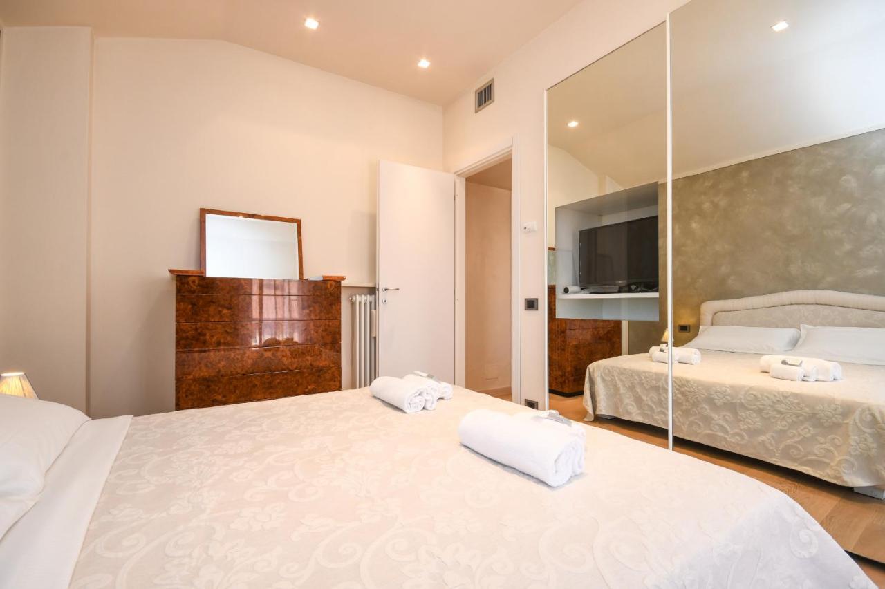 My Desenzano Exclusive Home 代森扎诺-德尔加达 外观 照片